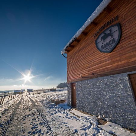 Ranch Jestrebice Hotell Hermanicky Eksteriør bilde