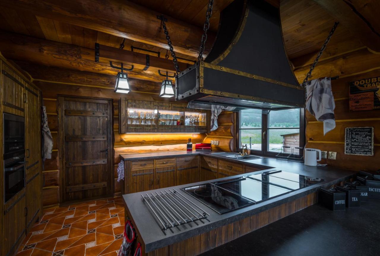 Ranch Jestrebice Hotell Hermanicky Eksteriør bilde